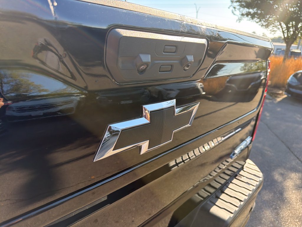 Used 2026 Chevrolet Silverado 2500 ZR2 AWD/4WD image 49