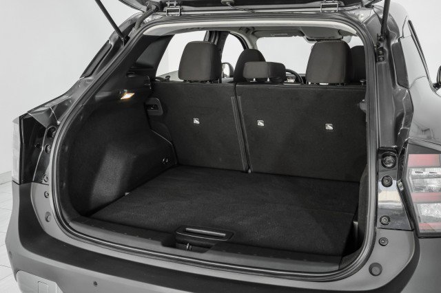 Used 2025 Nissan Kicks SV image 48