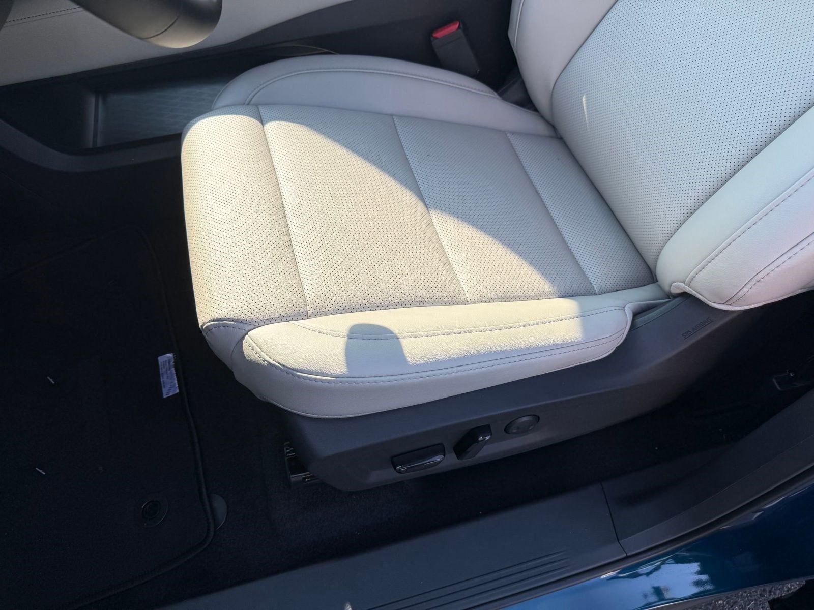New 2026 Nissan Murano SL image 12