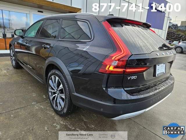 Certified 2024 Volvo V90 B6 Cross Country Plus image 7