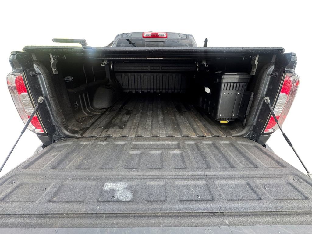 Used 2017 GMC Canyon SLE w/ SLE Convenience Package image 18