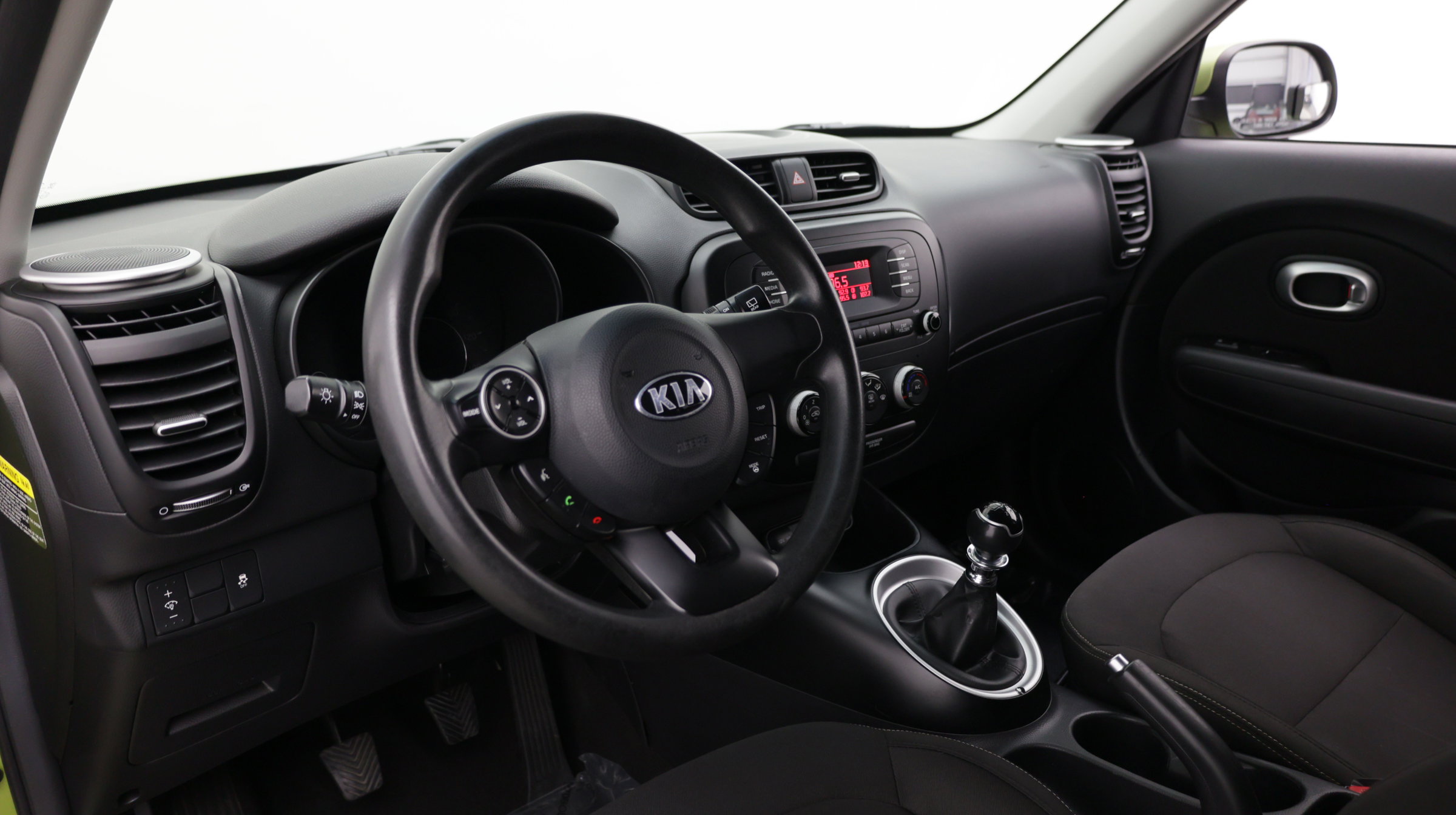 Used 2016 Kia Soul FWD image 8