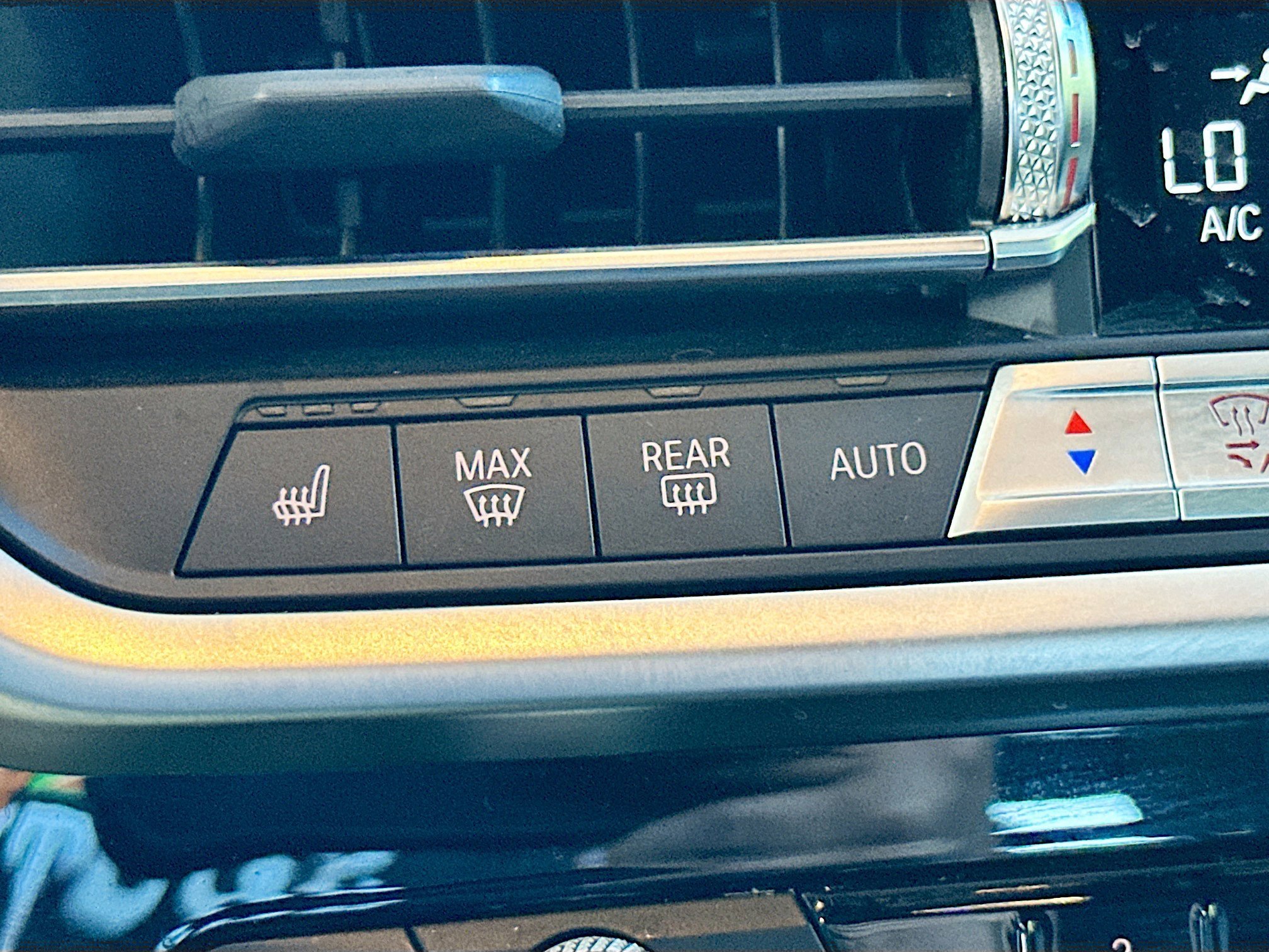 Used 2022 BMW X3 sDrive30i w/ Convenience Package image 19