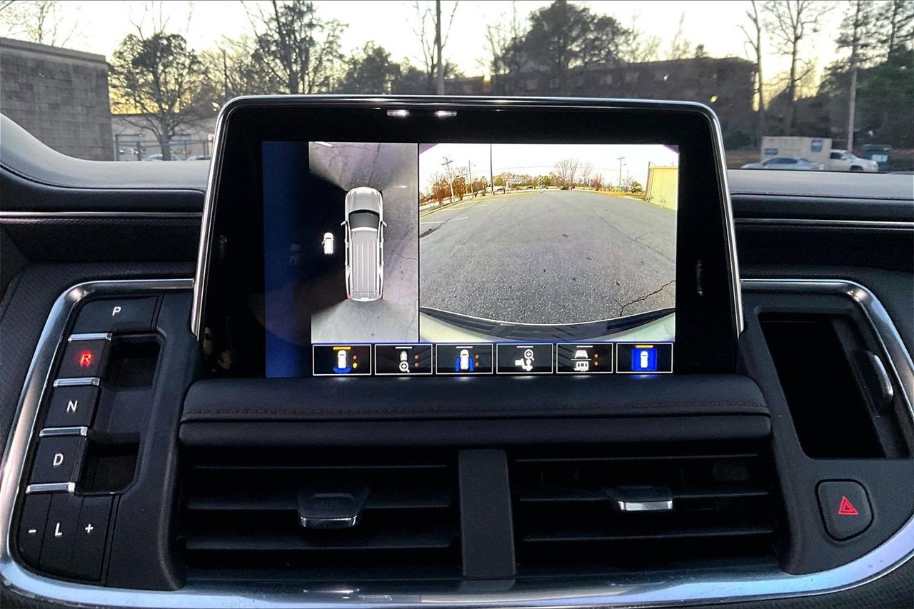 Used 2023 Chevrolet Tahoe RST w/ Luxury Package image 13