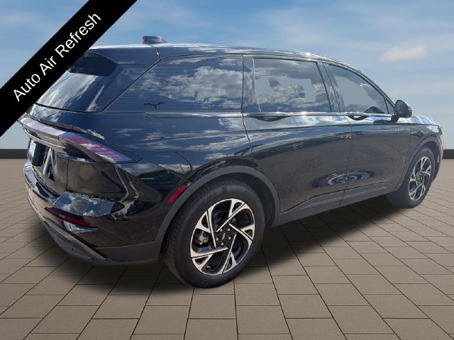Certified 2024 Lincoln Nautilus Premier w/ Equipment Group 102A AWD/4WD image 7