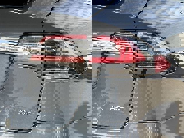 Used 2018 Tesla Model X 100D image 7