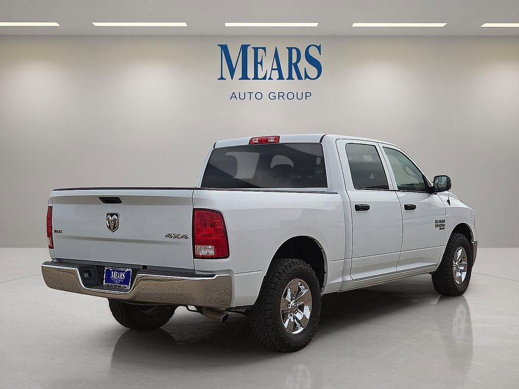 Used 2023 RAM 1500 Classic SLT w/ Electronics Group image 5