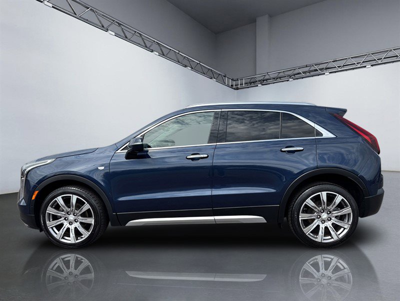 Used 2019 Cadillac XT4 Premium Luxury w/ Enhanced Visibility Package image 2