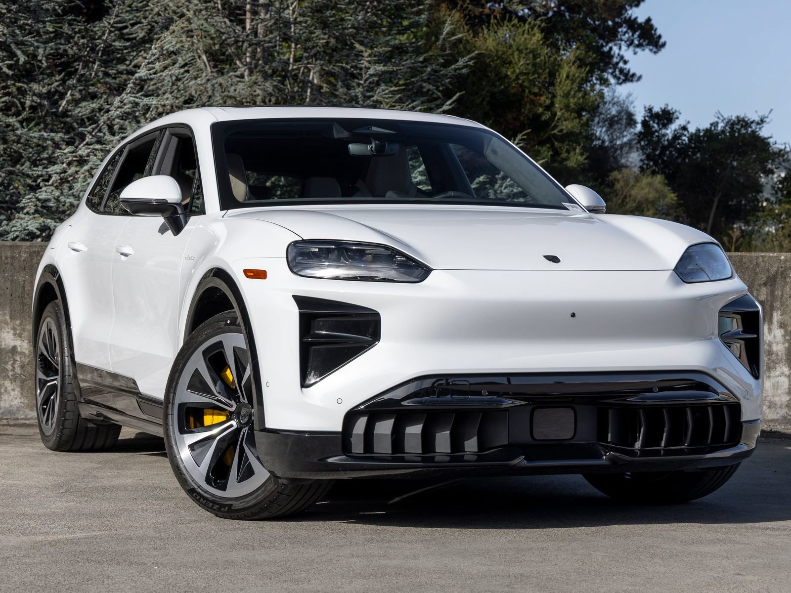 New 2026 Porsche Cayenne Turbo AWD/4WD image 6
