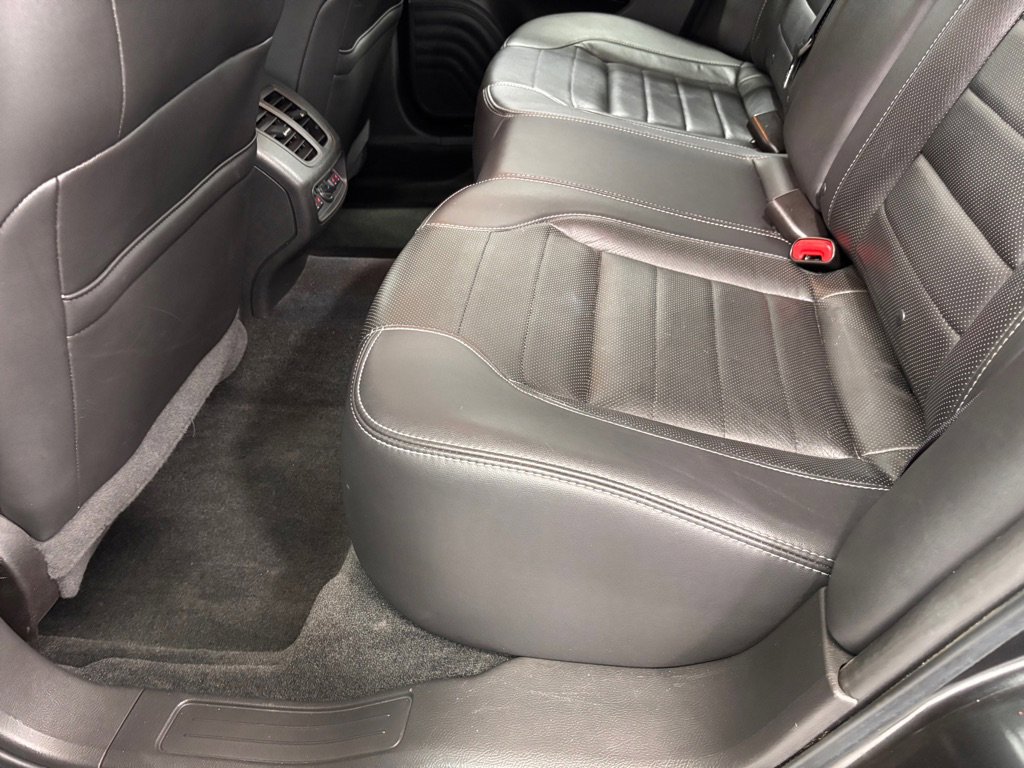 Used 2018 Ford Taurus SHO AWD/4WD image 21