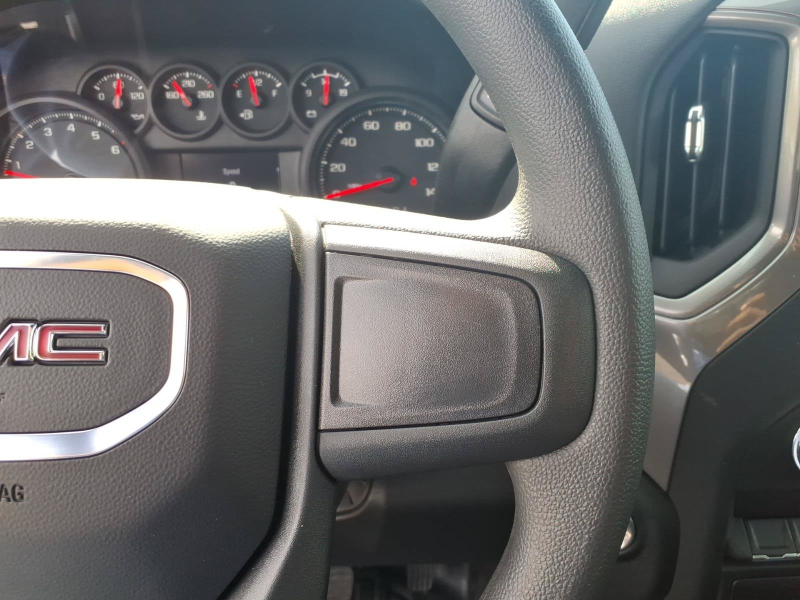 New 2026 GMC Sierra 1500 Pro w/ Pro Value Package AWD/4WD image 10