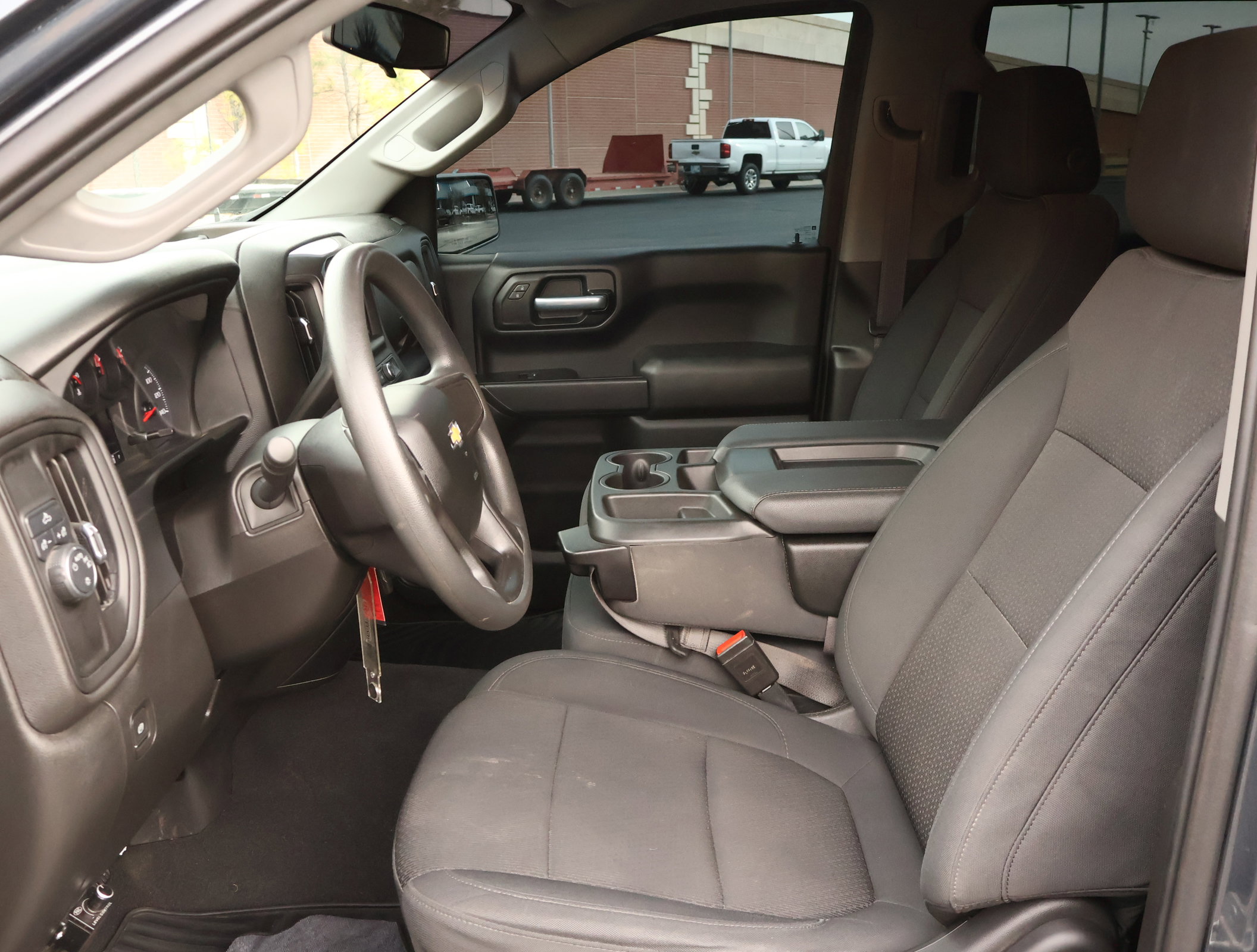 Used 2021 Chevrolet Silverado 1500 Custom image 8