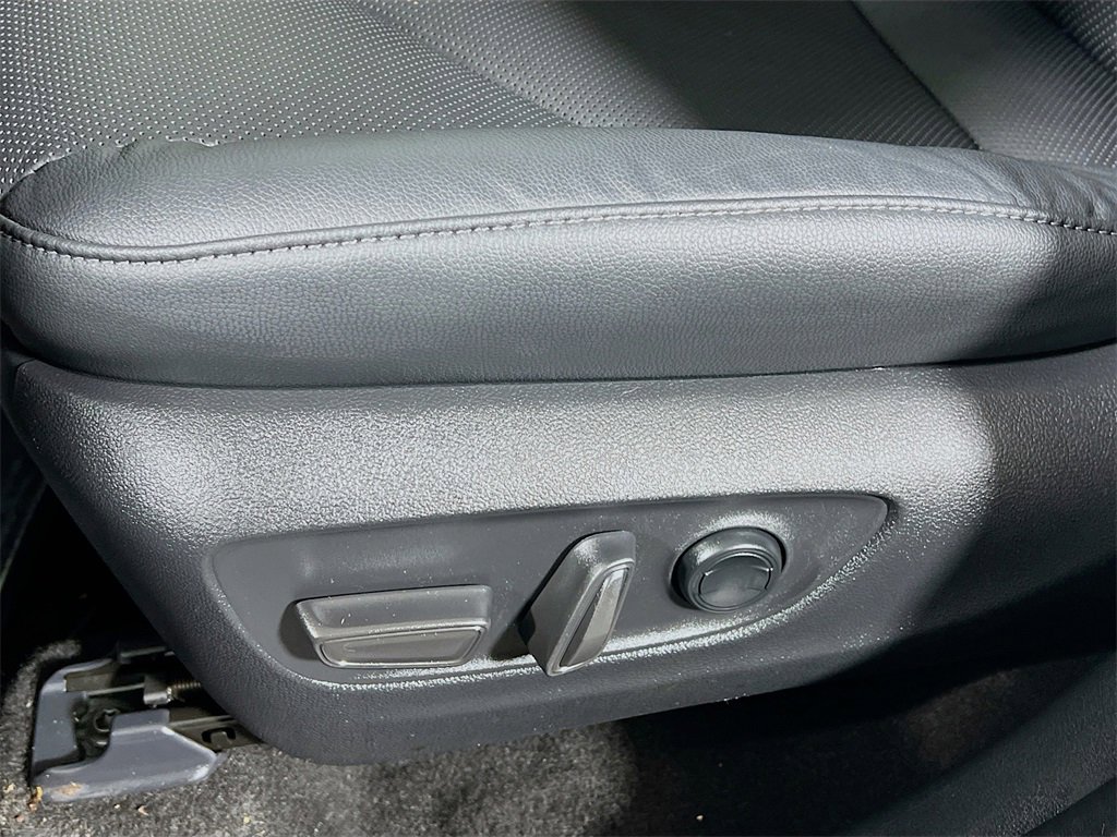 Used 2024 Toyota Grand Highlander Limited image 18