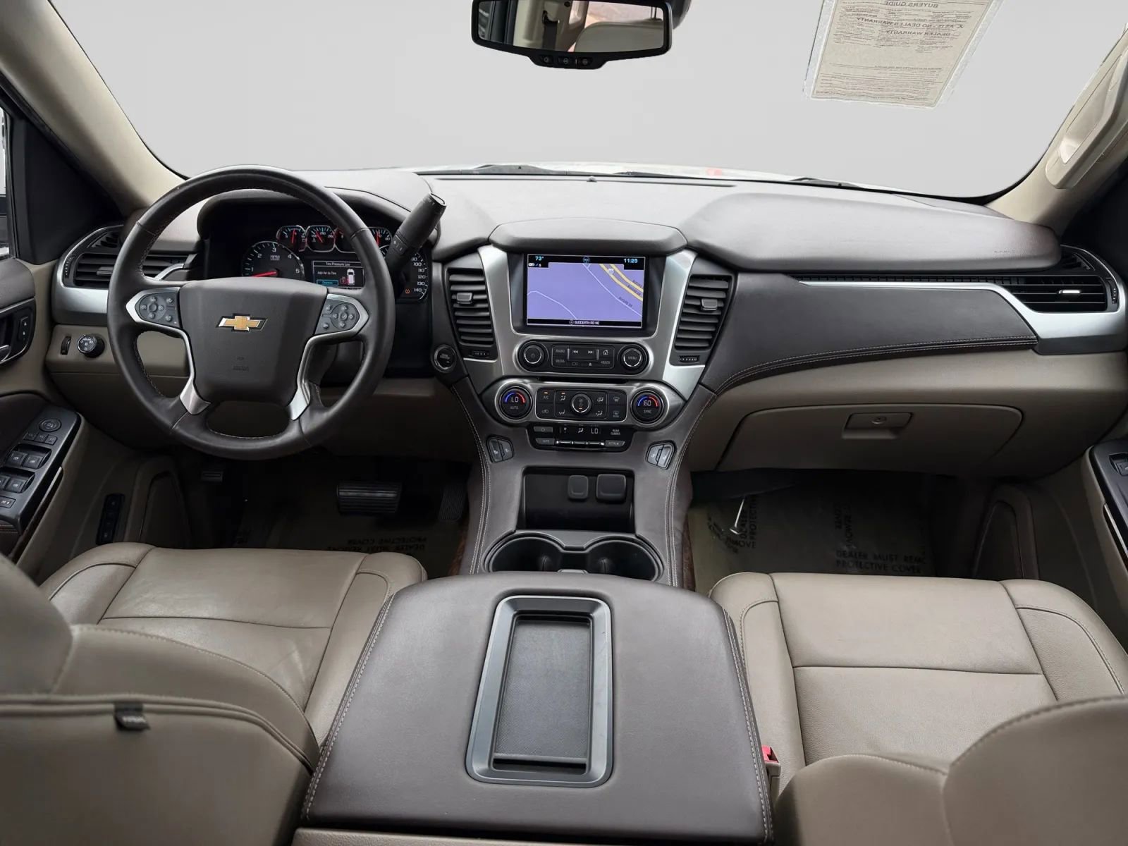 Used 2018 Chevrolet Suburban LT RWD image 18