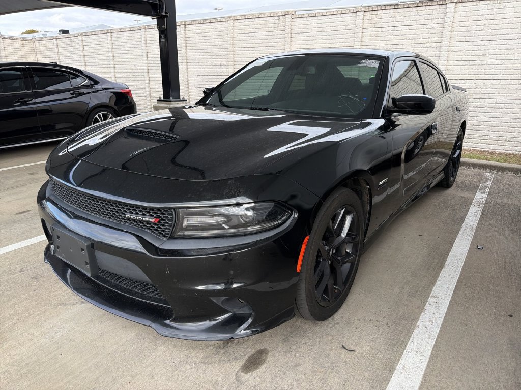 Used 2019 Dodge Charger R/T w/ Blacktop Package RWD image 1