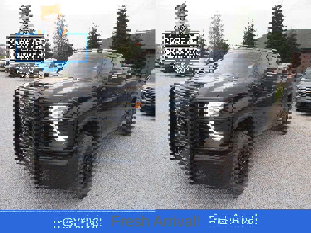 Certified 2024 Chevrolet Silverado 2500 LT w/ Midnight Edition image 1