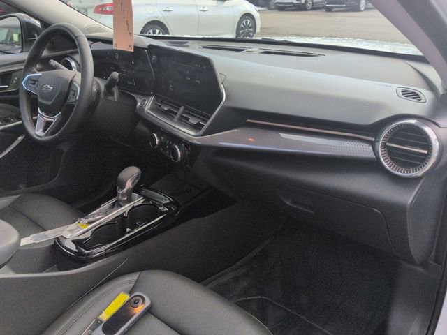 Certified 2025 Chevrolet Trax ACTIV w/ Sunroof Package image 30
