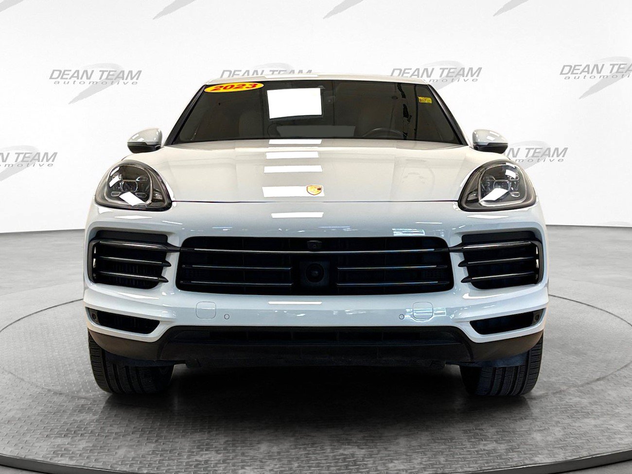 Used 2023 Porsche Cayenne Platinum Edition AWD/4WD image 7