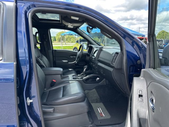 Used 2022 Nissan Frontier PRO-4X w/ Pro-4X Premium Package AWD/4WD image 24