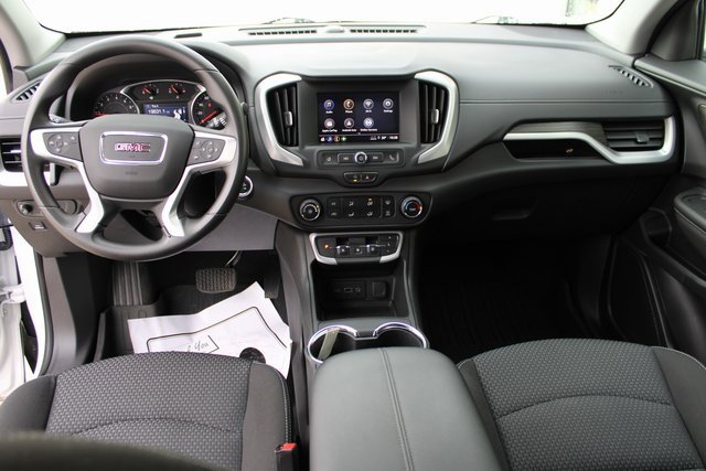 Used 2023 GMC Terrain SLE image 34
