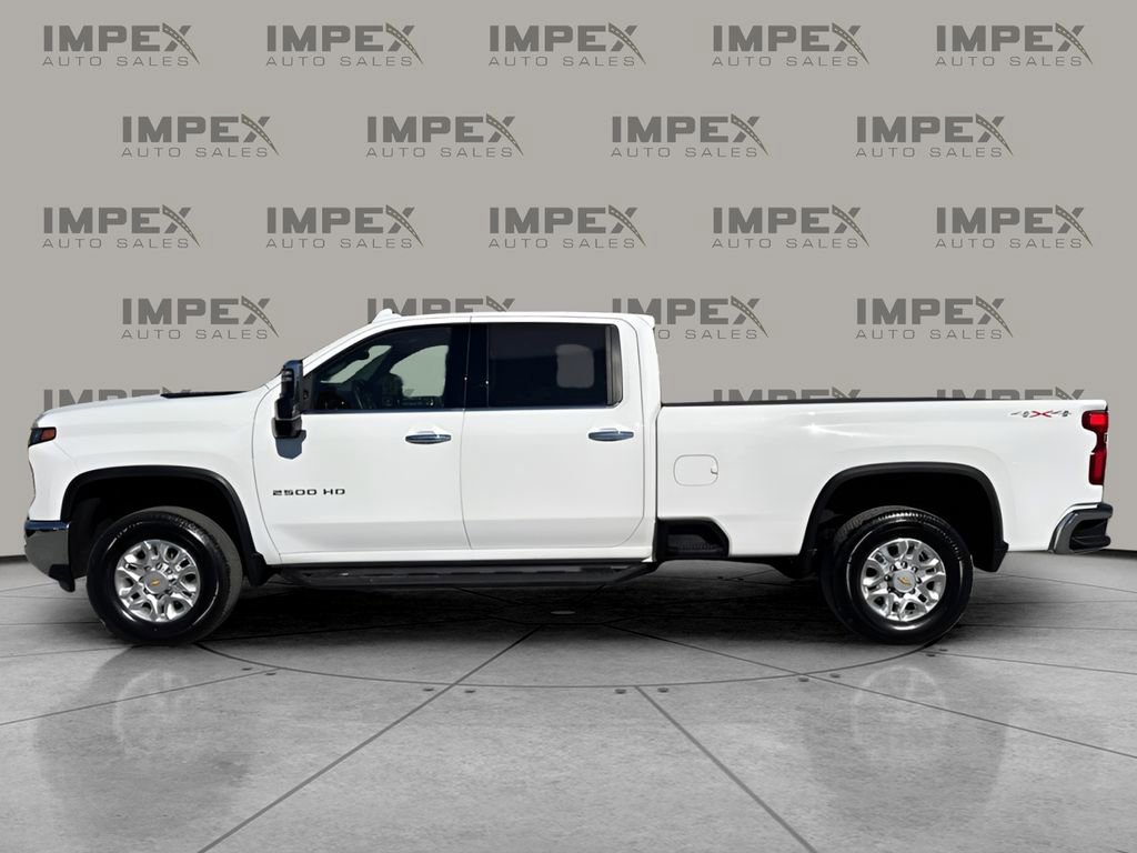 Used 2024 Chevrolet Silverado 2500 LTZ w/ LTZ Premium Package image 2
