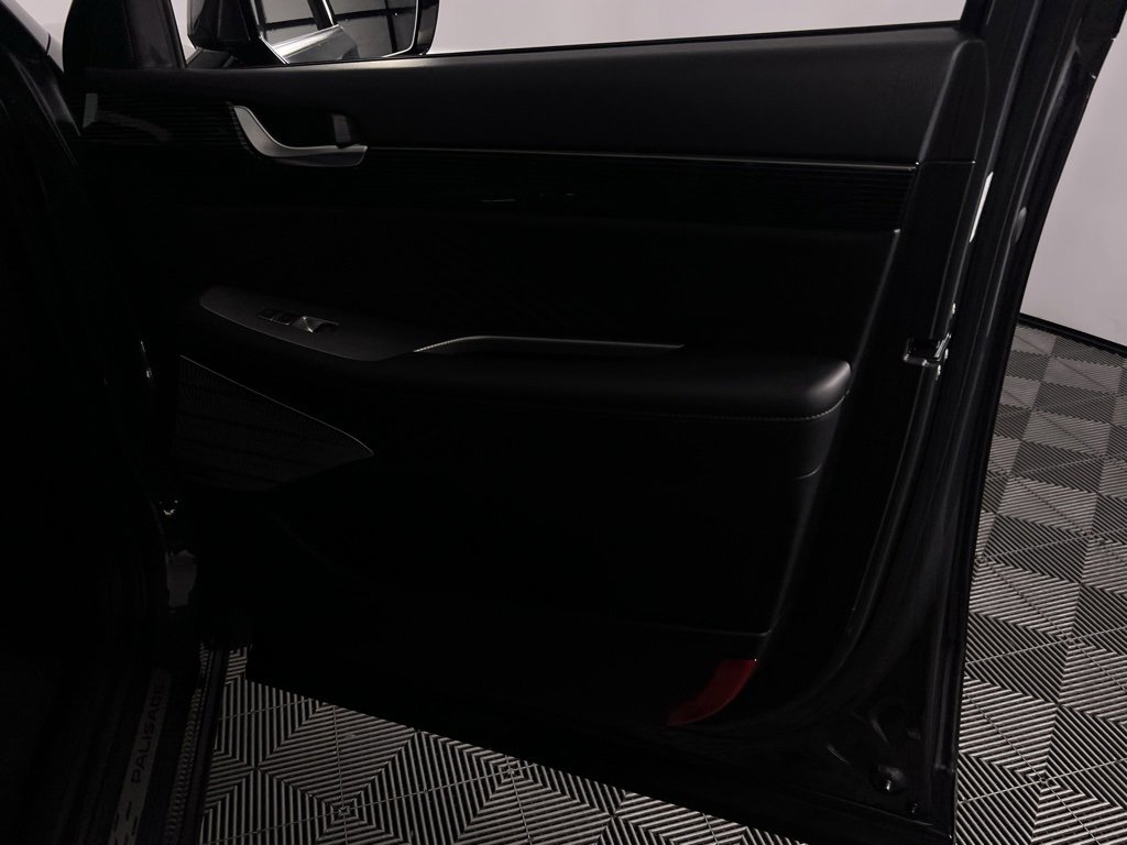 Used 2025 Hyundai Palisade Calligraphy image 38