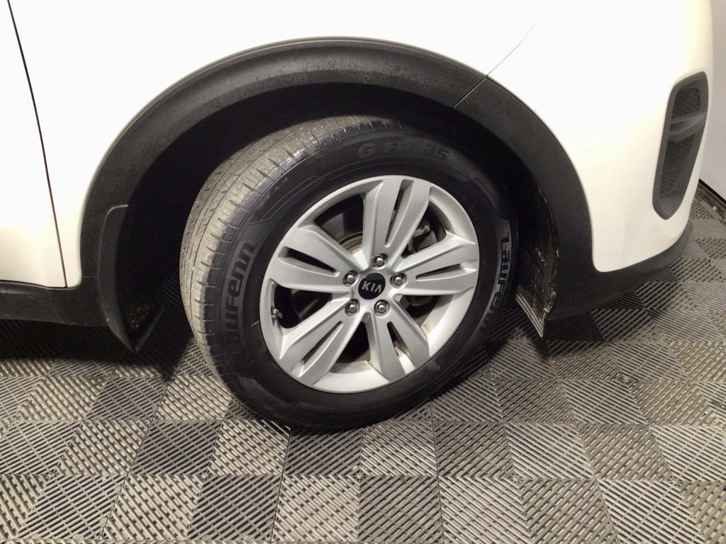 Used 2017 Kia Sportage LX w/ LX Popular Package image 32