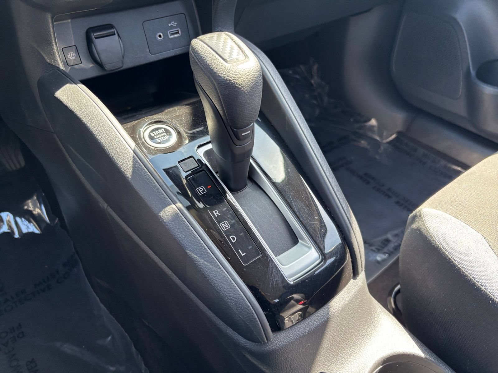Used 2025 Nissan Versa SV FWD image 40