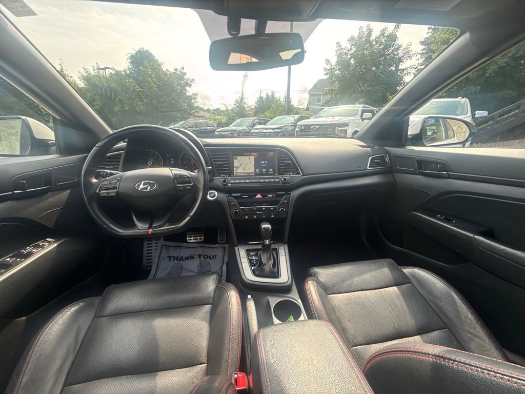 Used 2017 Hyundai Elantra Sport w/ Sport Premium Package 06 FWD image 24