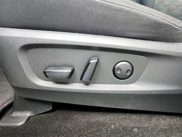 Used 2024 Nissan Pathfinder SV image 20