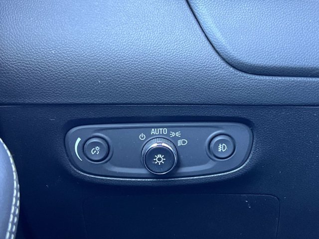Certified 2023 Buick Encore GX Preferred w/ Cold Weather Comfort Package FWD image 27
