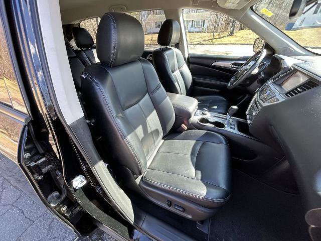 Used 2017 Nissan Pathfinder SL w/ SL Tech Package image 25