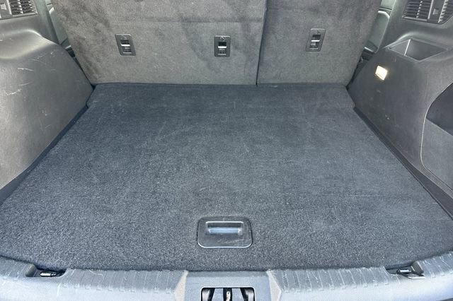 Used 2023 Ford Edge SEL image 17