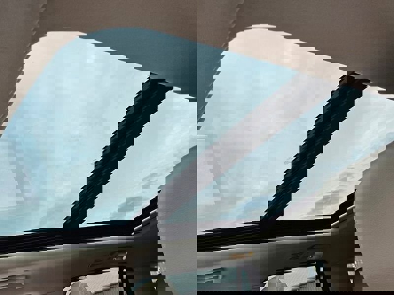 Used 2023 Ford Expedition Limited image 6