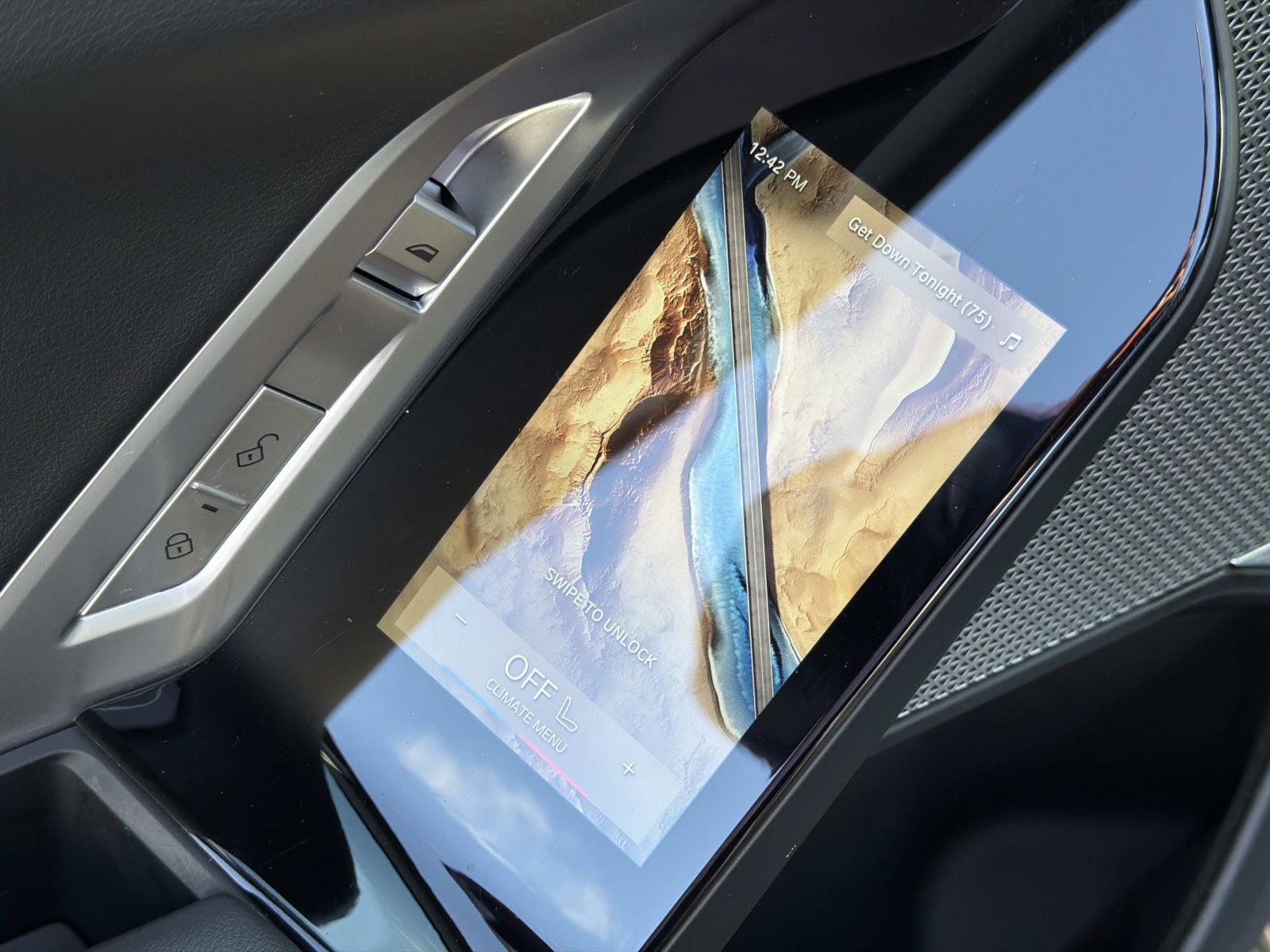 Certified 2023 BMW 740i w/ Parking Assistance Package RWD image 12