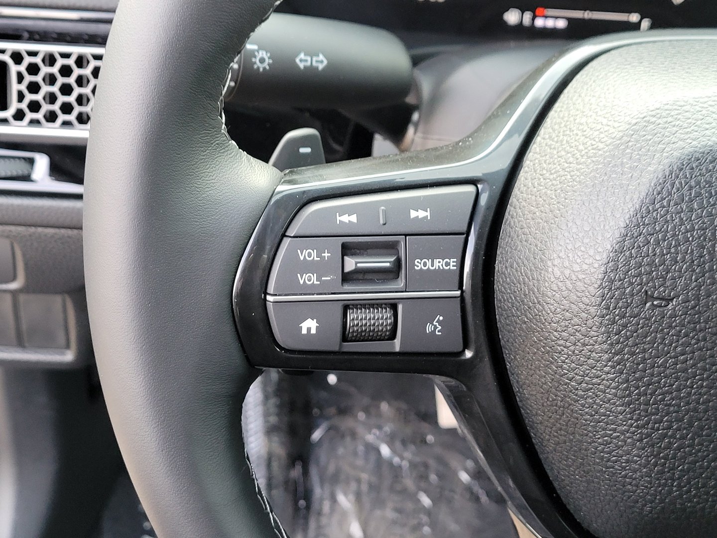 Certified 2025 Honda Civic Sport image 22