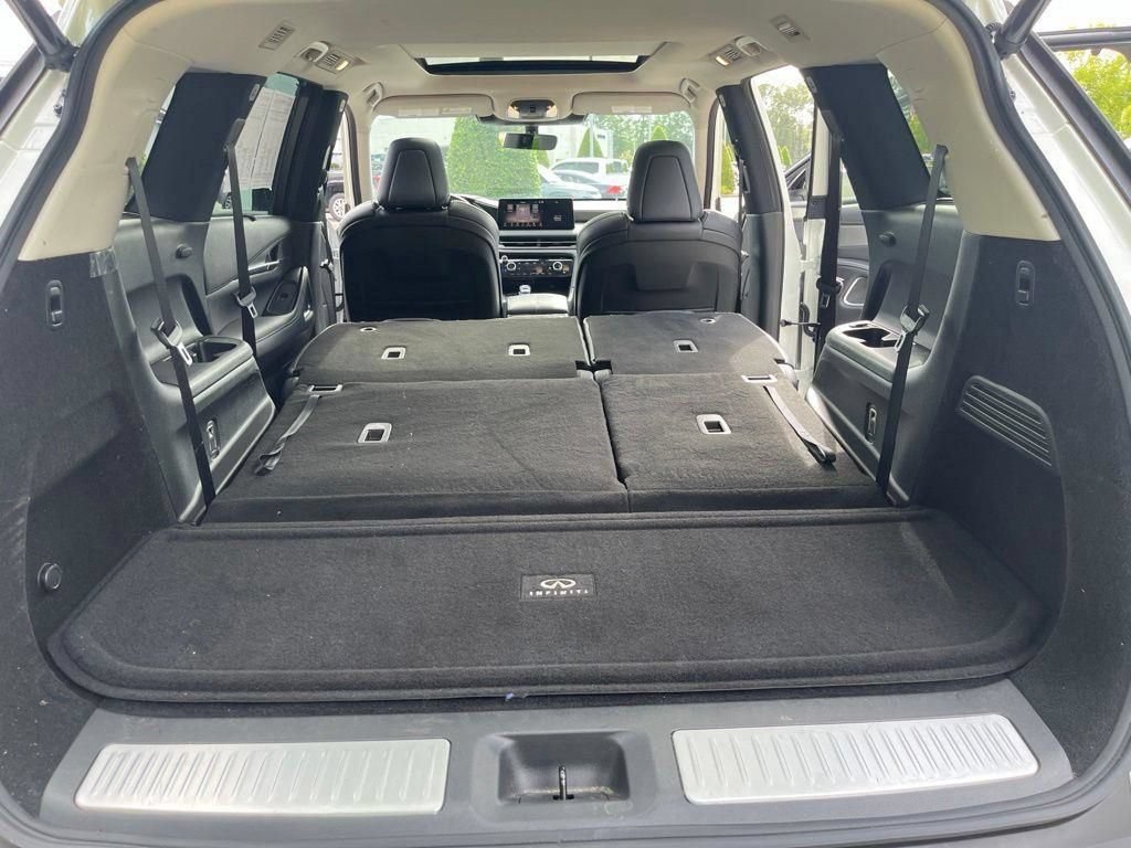 Used 2023 INFINITI QX60 Luxe w/ Performance Audio Package AWD/4WD image 31