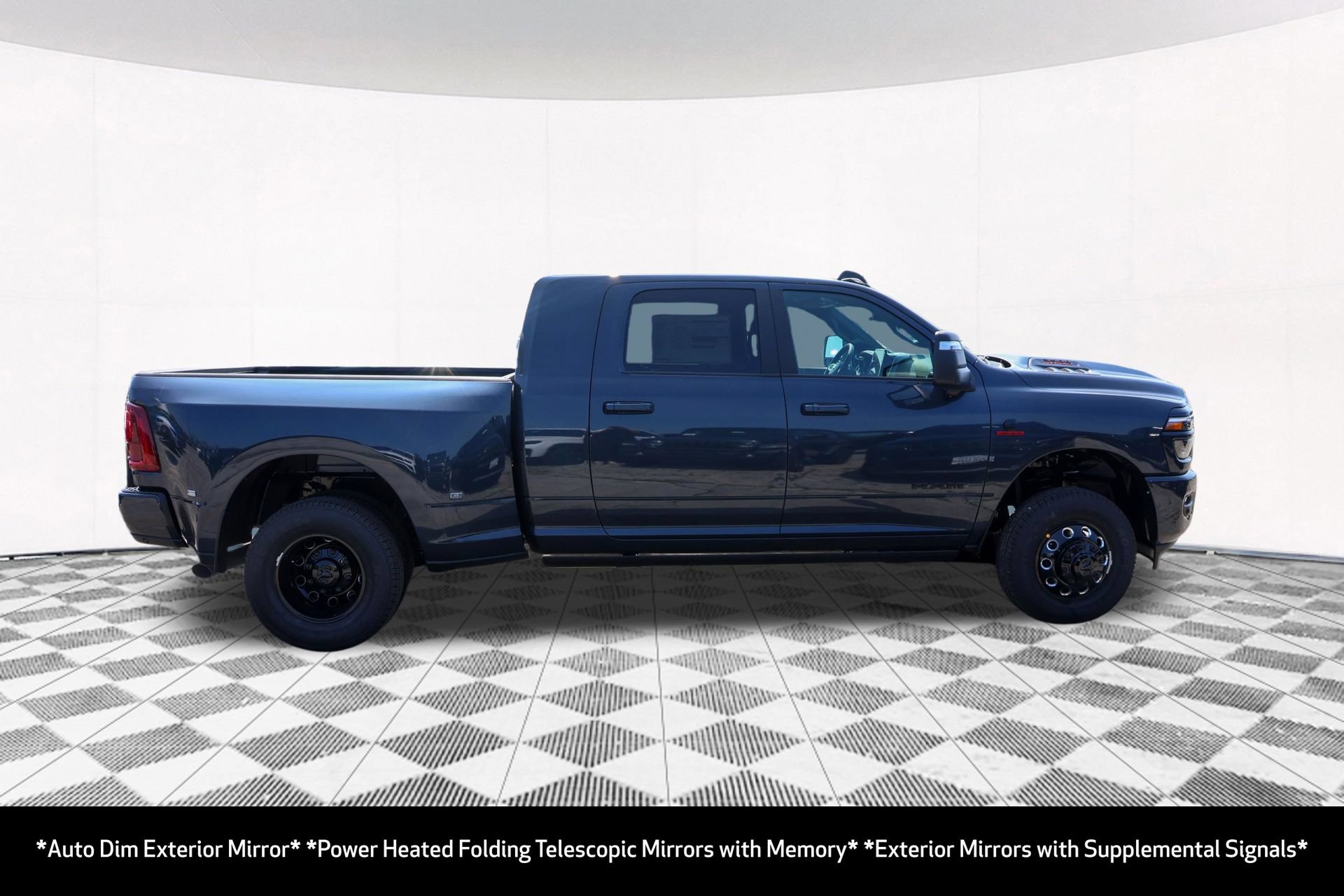 New 2026 RAM 3500 Laramie AWD/4WD image 13