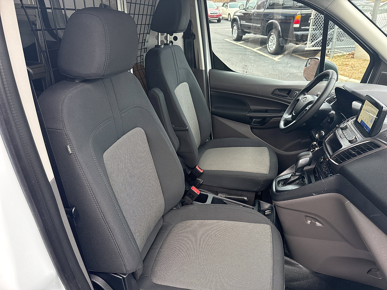 Used 2022 Ford Transit Connect XL w/ CNG/LPG Engine Prep Package image 38