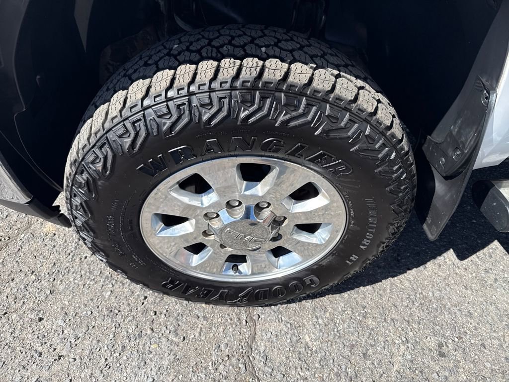 Used 2013 GMC Sierra 2500 SLT w/ SLT Convenience Package image 26