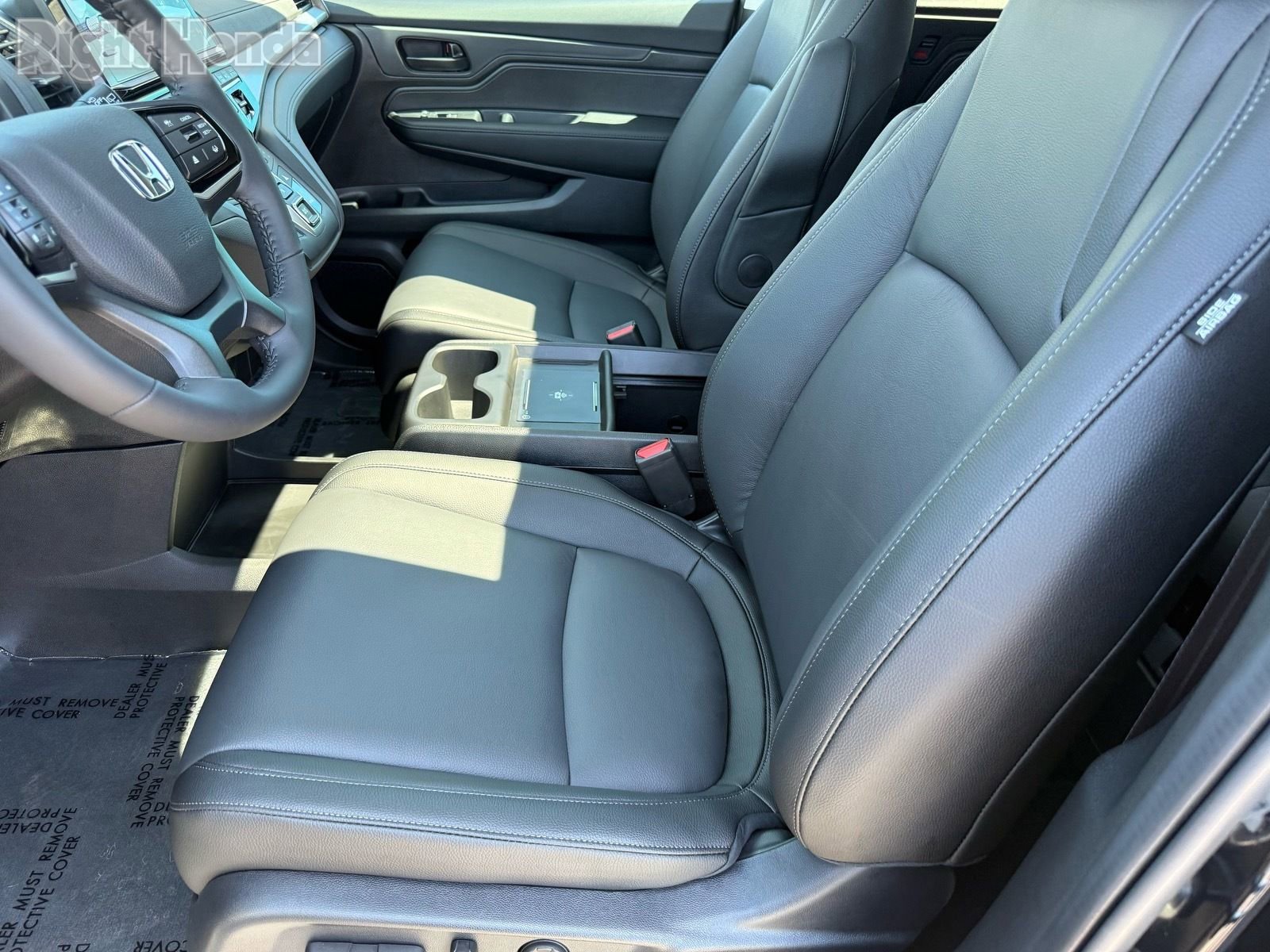 Used 2026 Honda Odyssey EX-L image 13