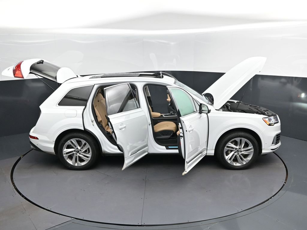 Used 2021 Audi Q7 2.0T Premium w/ Convenience Package AWD/4WD image 51