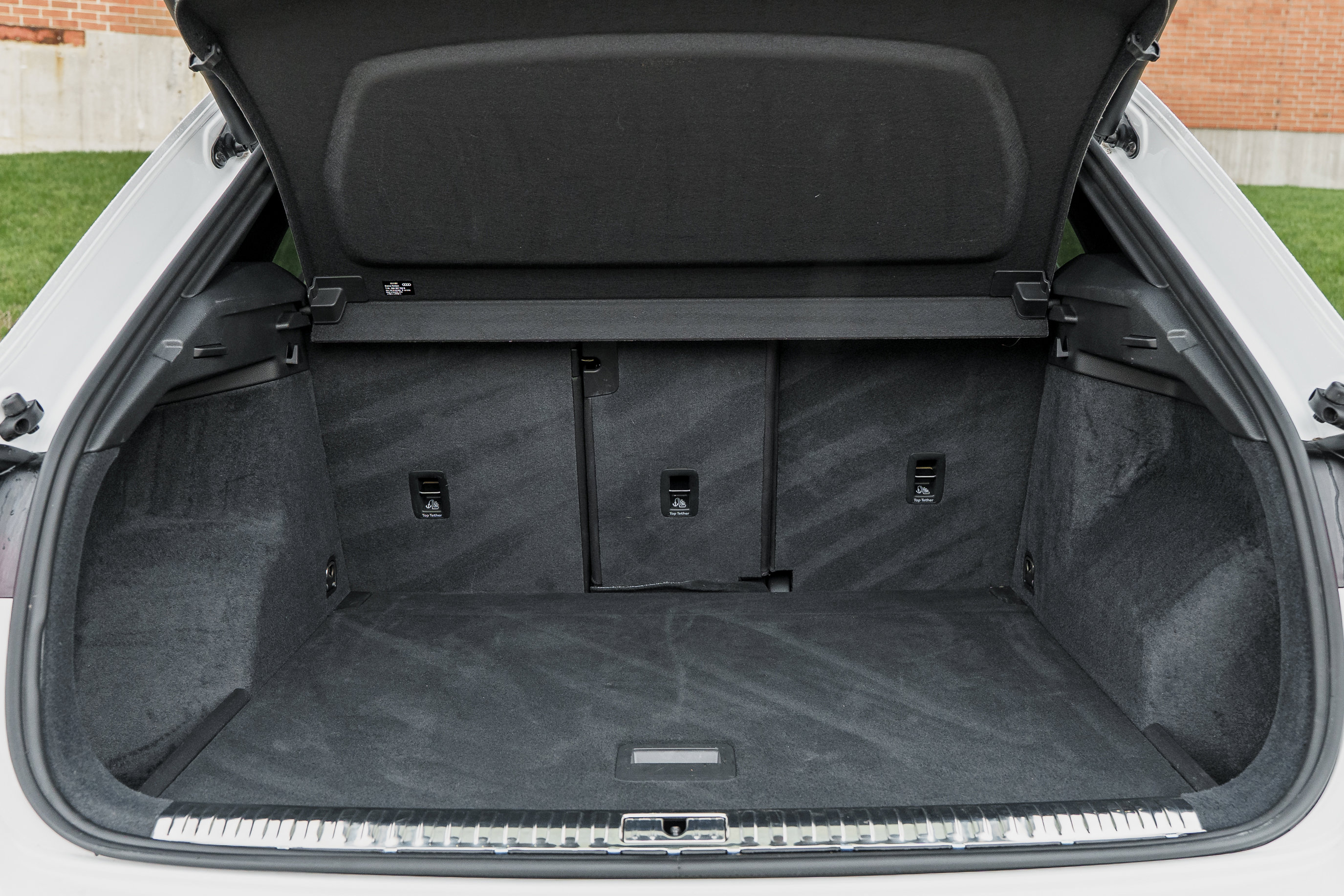 Certified 2024 Audi Q3 2.0T Premium image 25