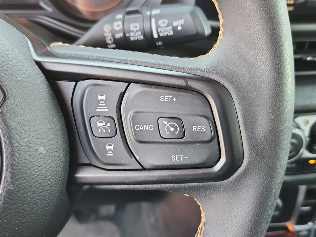 Used 2024 Jeep Wrangler Sport image 21
