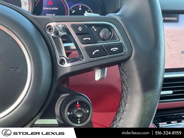 Used 2022 Porsche Cayenne Turbo S AWD/4WD image 29
