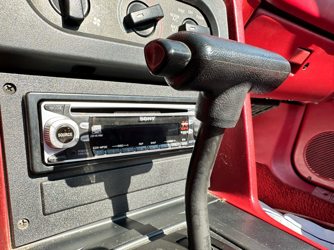 Used 1991 Ford Mustang LX image 19