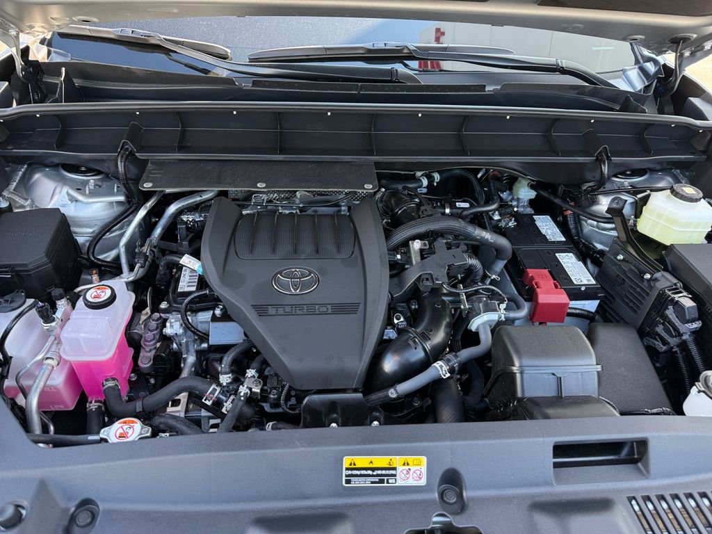 New 2025 Toyota Highlander Limited image 37