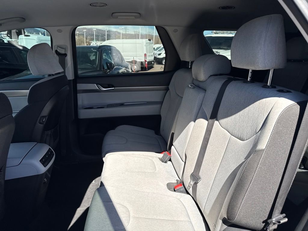 Used 2020 Hyundai Palisade SE AWD/4WD image 28
