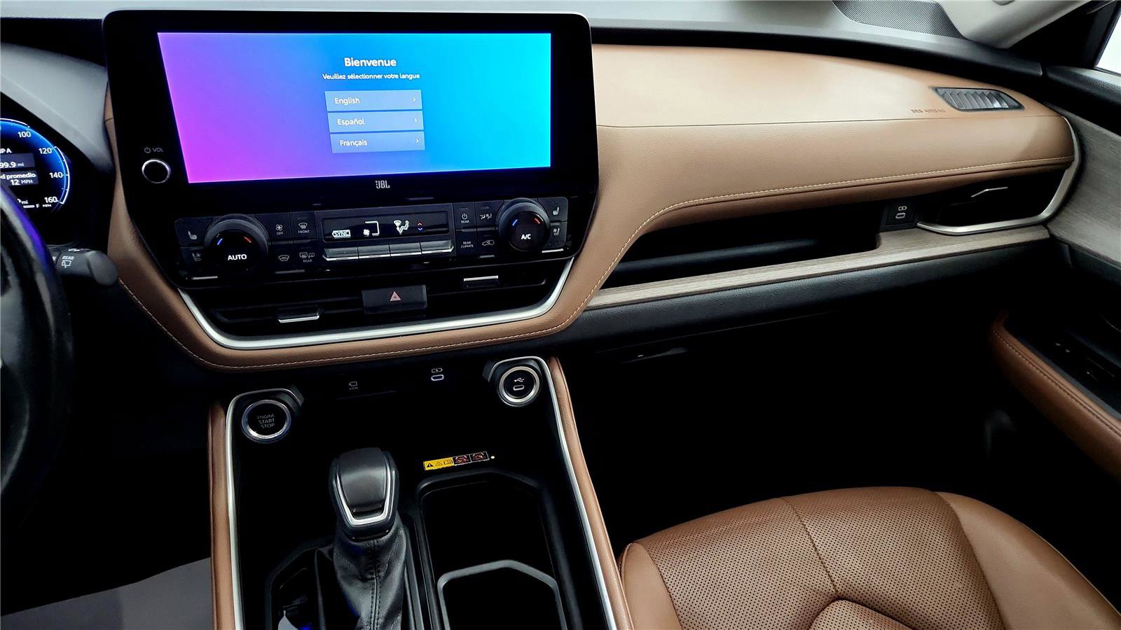 Certified 2024 Toyota Grand Highlander Platinum image 32