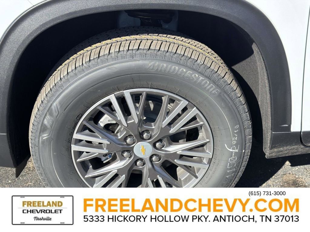 New 2026 Chevrolet Traverse LT w/ LPO, Floor Liner Package image 8